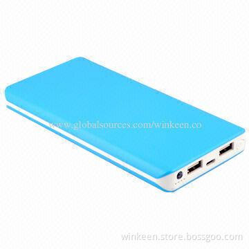 12,000mAh power bank, made of Samsung cells with dual USB output for charging, 2 digital devices